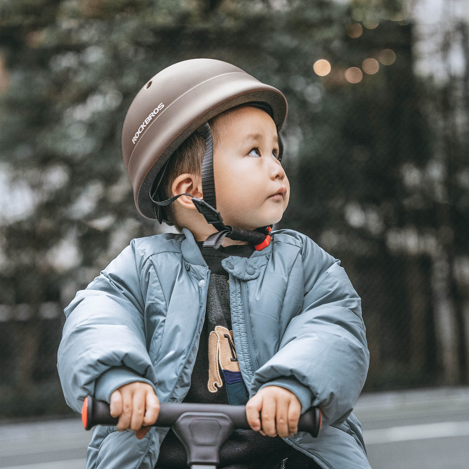 Kids Lightweight Bike Helmet - Image 28