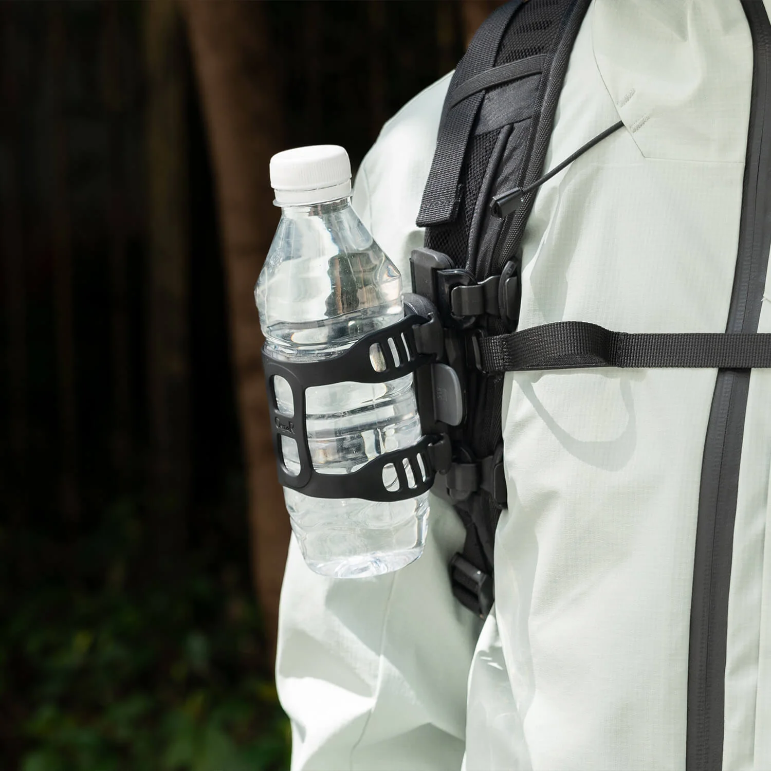 Magnetic Bike Water Bottle Holder - Image 9