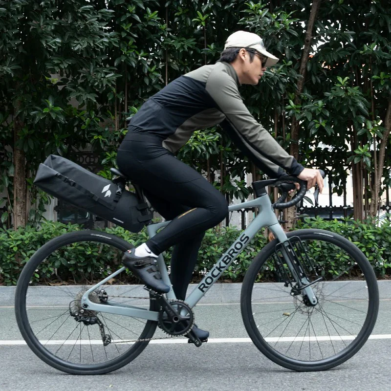 RideMate Waterproof Bike Tail Bag - 13L - Image 6