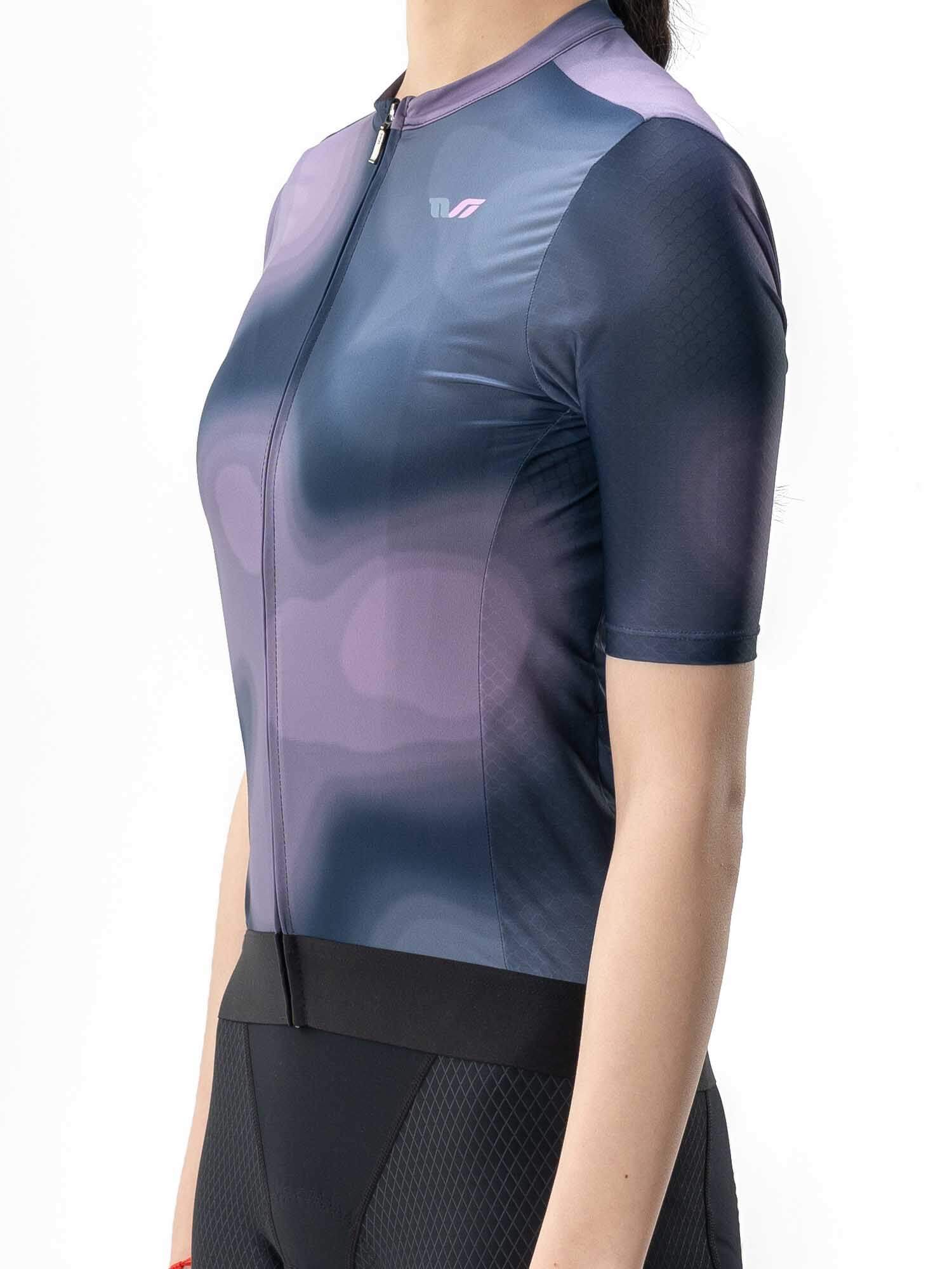 Women's TVI Short-Sleeve Cycling Jersey Gradient – Blue to Purple Gradient - Image 5