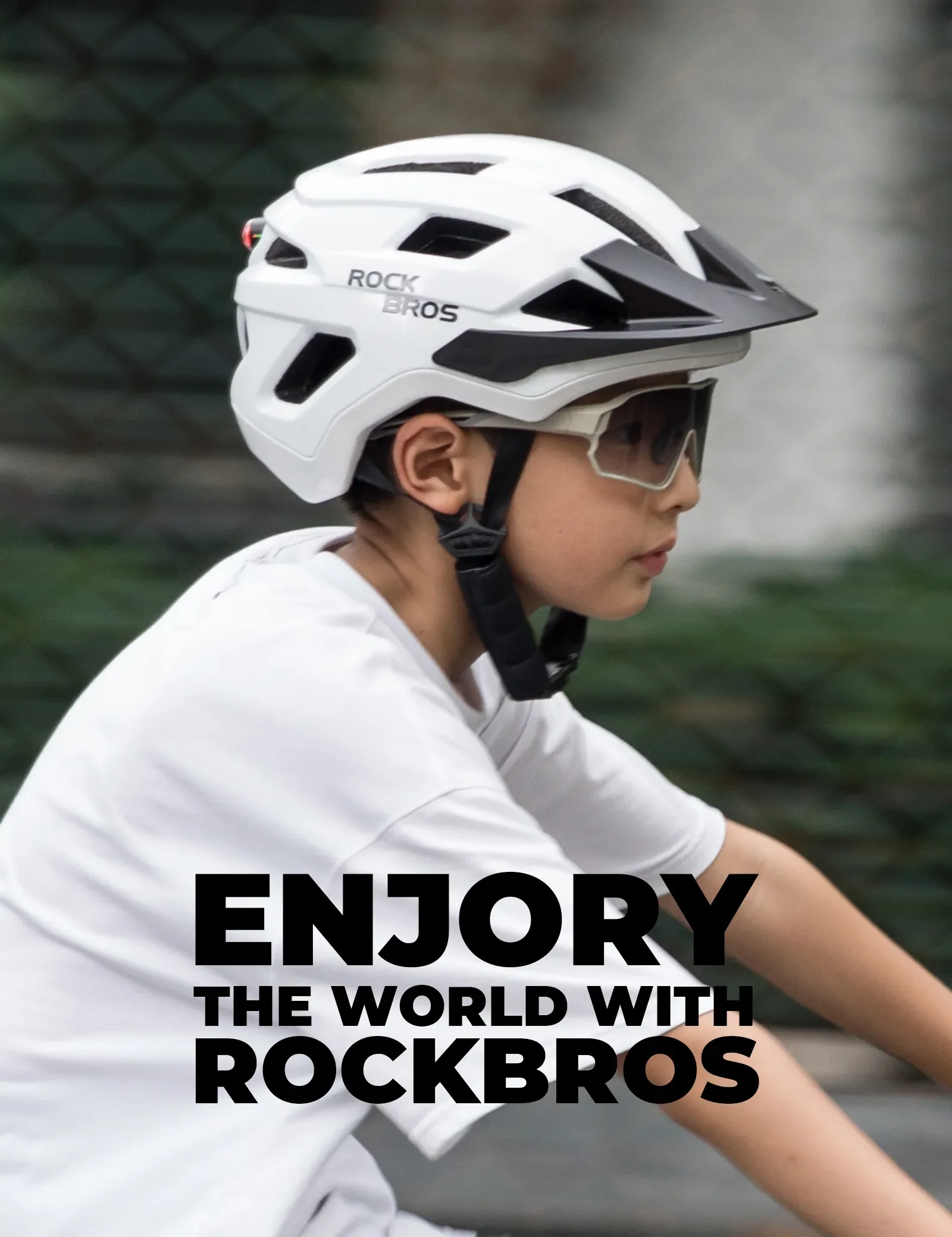 Youth Cycling Helmet & Magnetic Helmet Light Bundle - Image 12